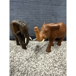 2‎ Vintage Hand Carved Wooden Elephant Statues with Tusks - very nice solid wood
